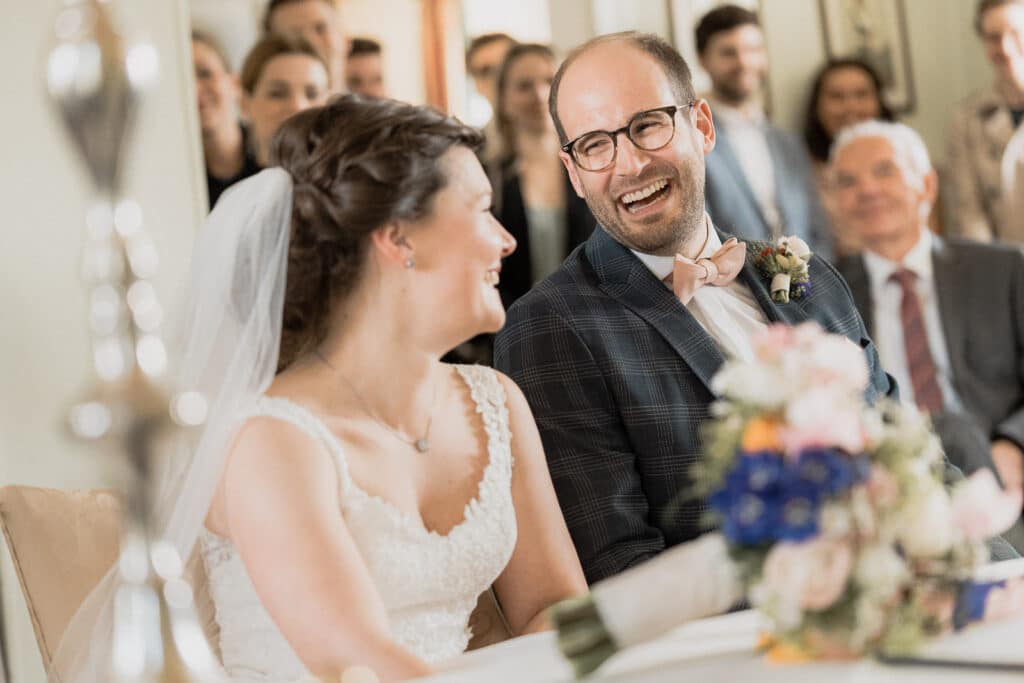 Standesamtliche Hochzeit im Haus Bey in Nettetal vom Hochzeitsfotograf