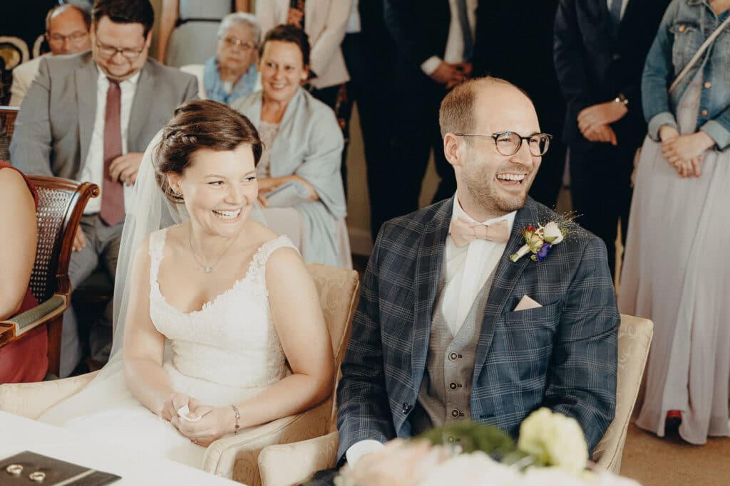Standesamtliche Hochzeit im Haus Bey in Nettetal vom Hochzeitsfotograf