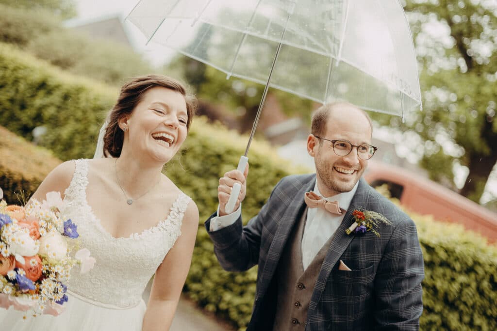 Brautpaar Fotos Hochzeit im Haus Bey in Nettetal vom Hochzeitsfotograf